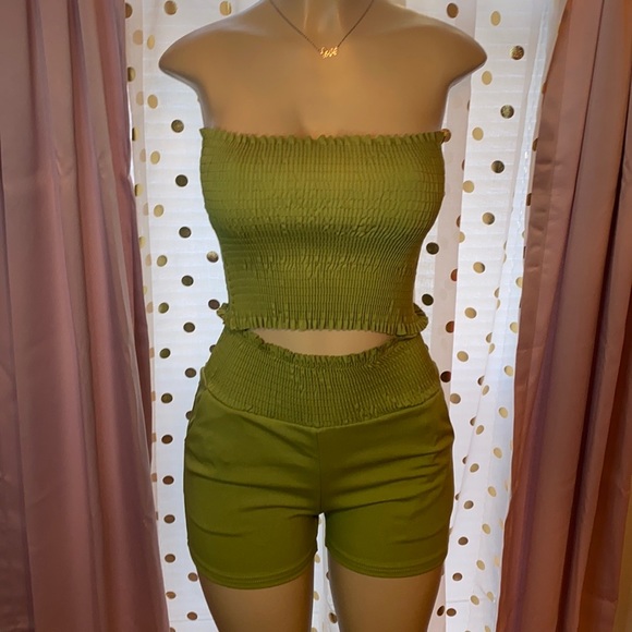Slay in K’s Other Scrunched Light Green 2 Piece Set Very Comfy And